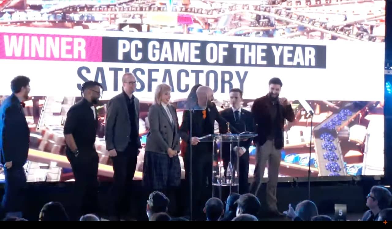 Satisfactory winning PC Game of the year Award - Golden Joystick Awards 2024 London